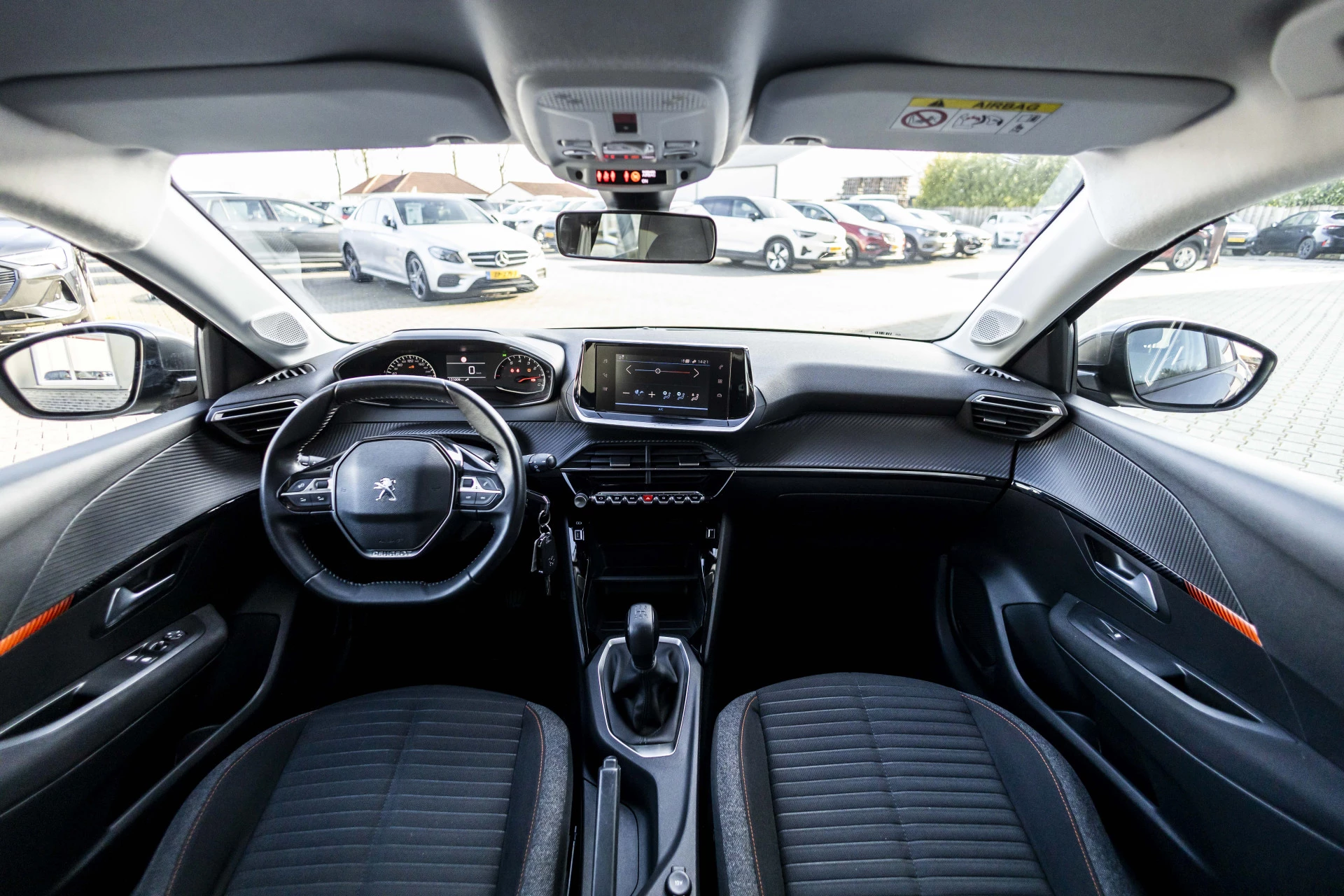 Hoofdafbeelding Peugeot 208