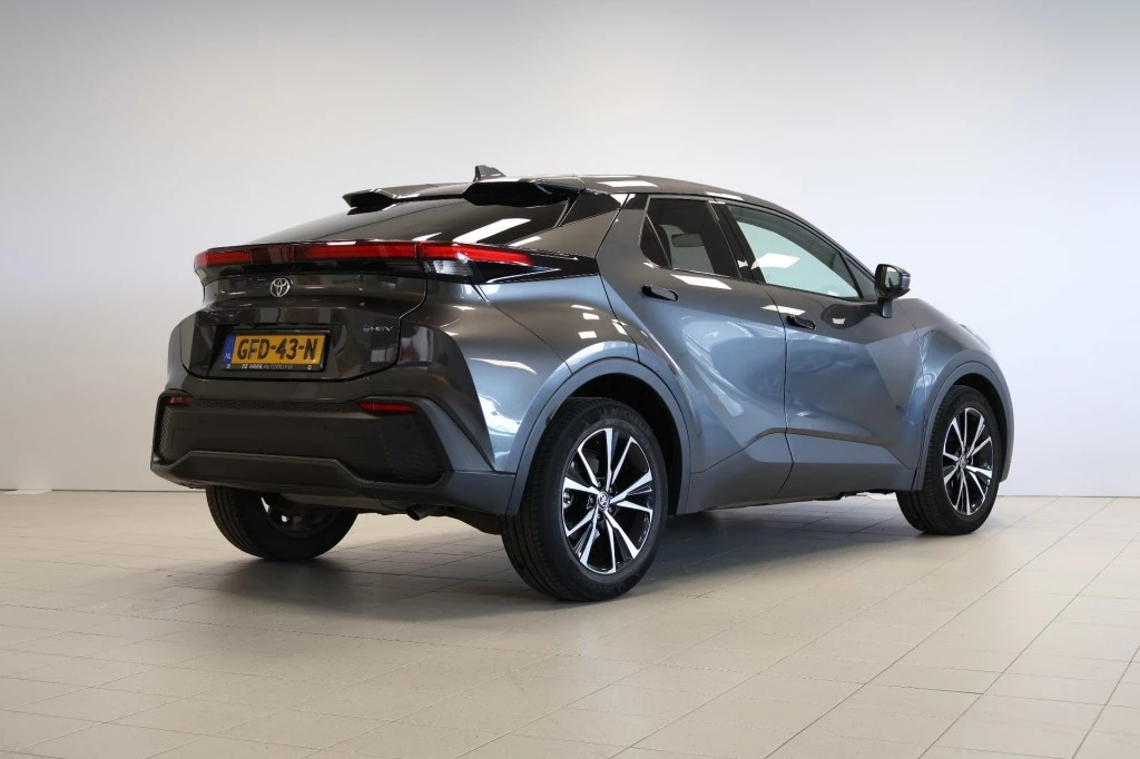 Hoofdafbeelding Toyota C-HR