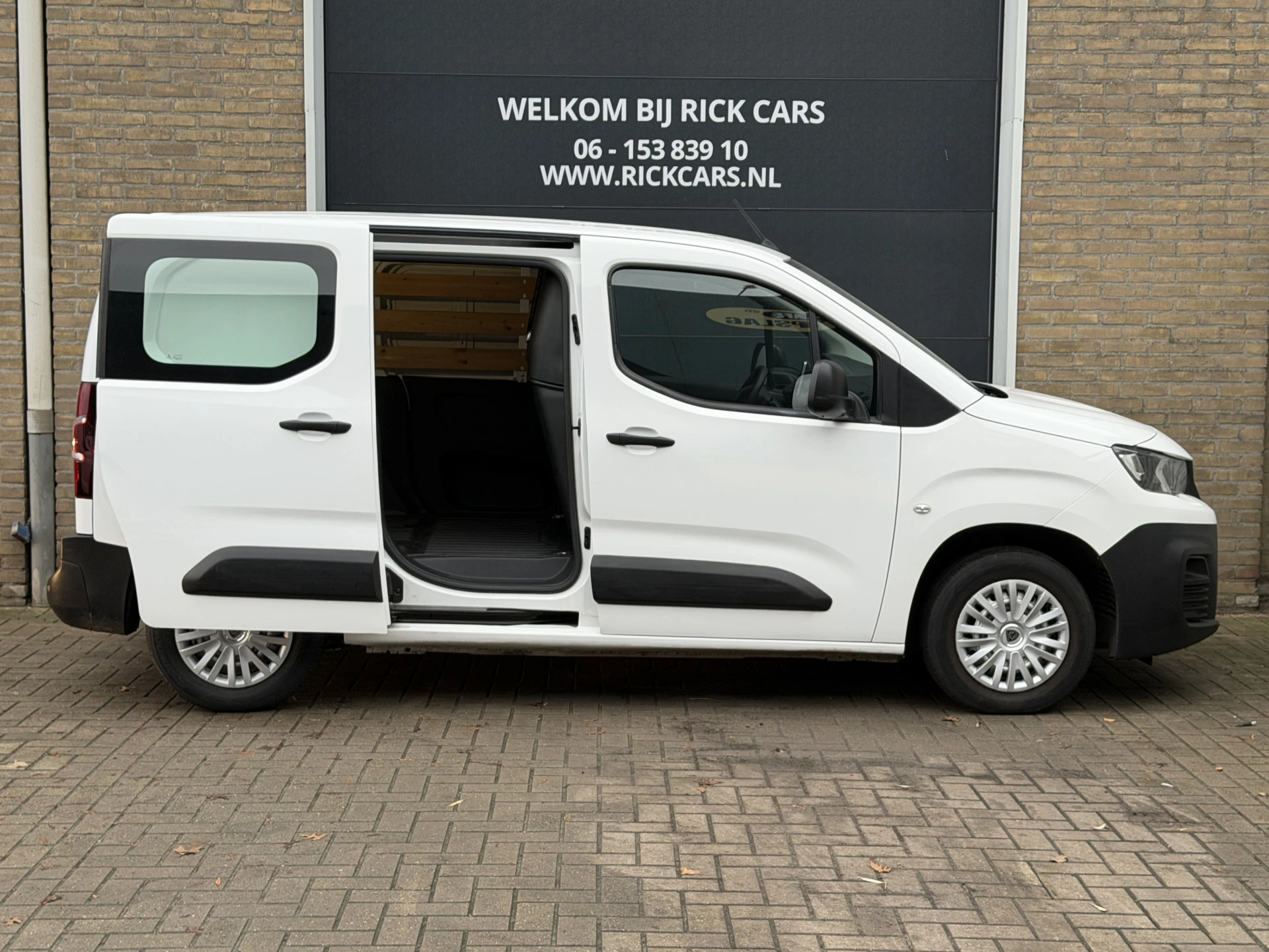 Hoofdafbeelding Peugeot Partner