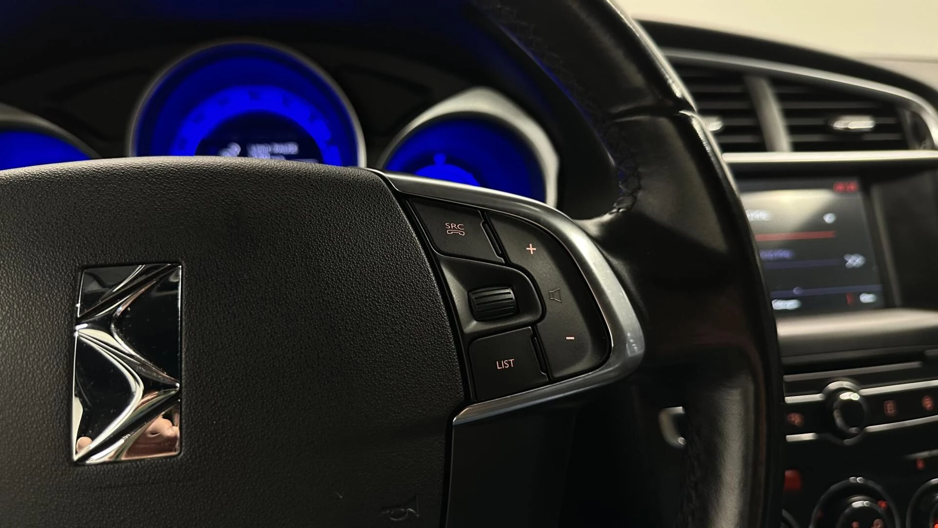 Hoofdafbeelding DS DS 4