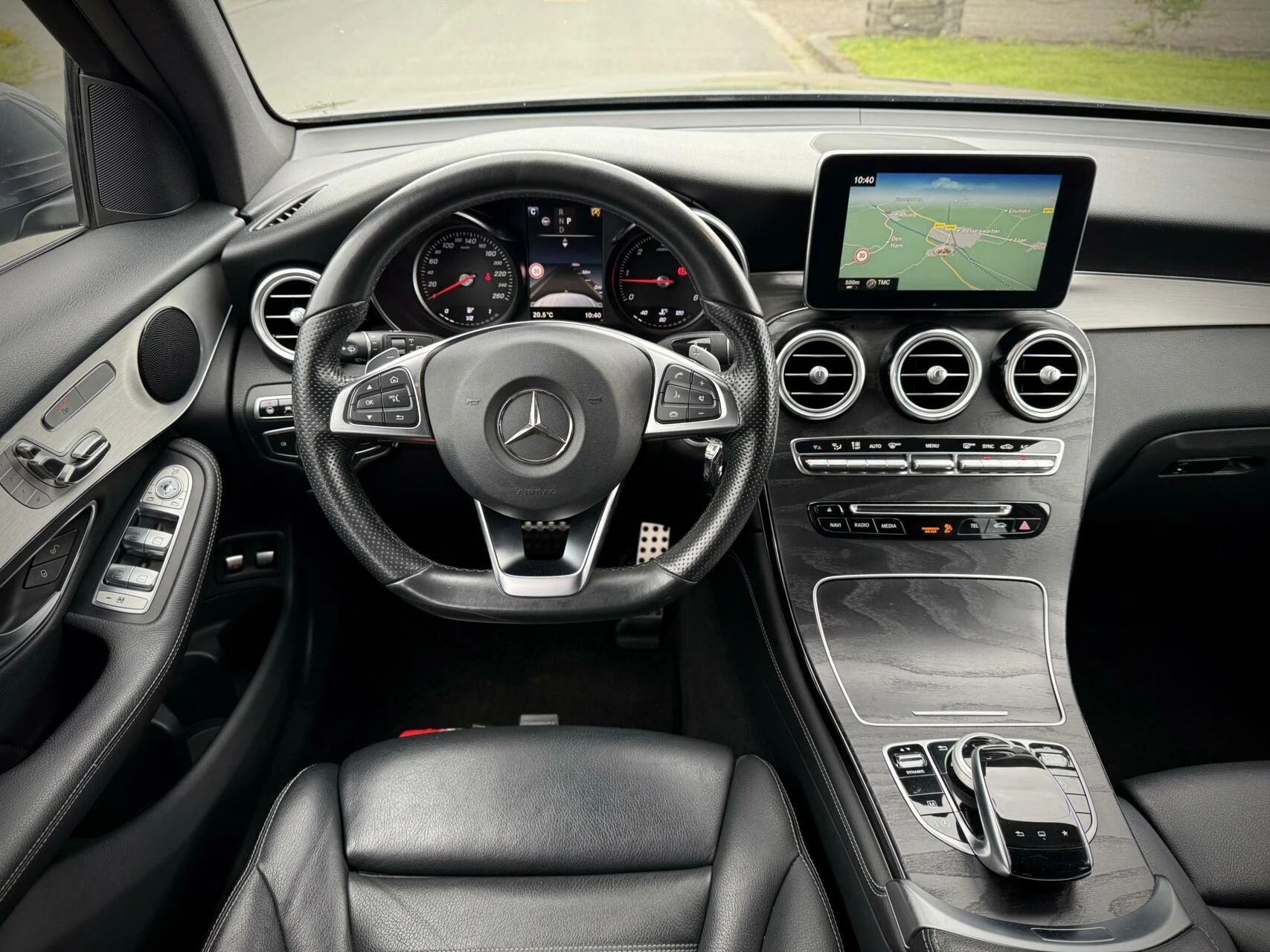 Hoofdafbeelding Mercedes-Benz GLC