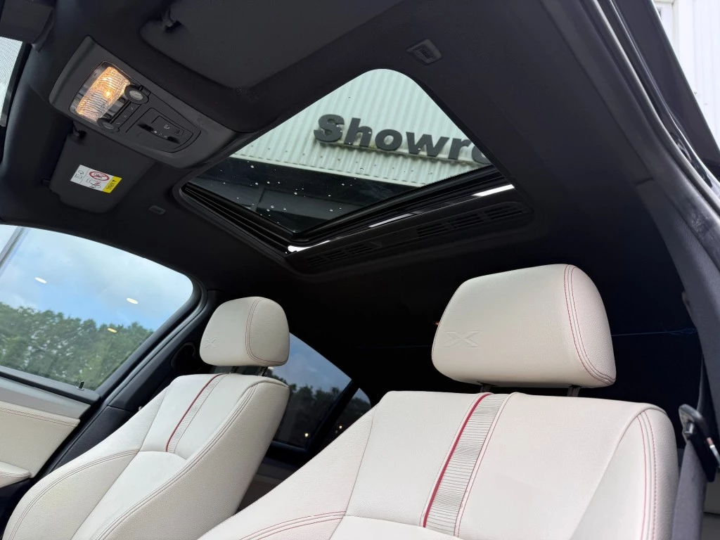 Hoofdafbeelding BMW X4