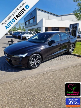 Hoofdafbeelding Volvo S60 Volvo S60 2.0 B3 R-Design AUTOMAAT,VOL LEDER,CLIMA,NAVI,CARPLAY,LED