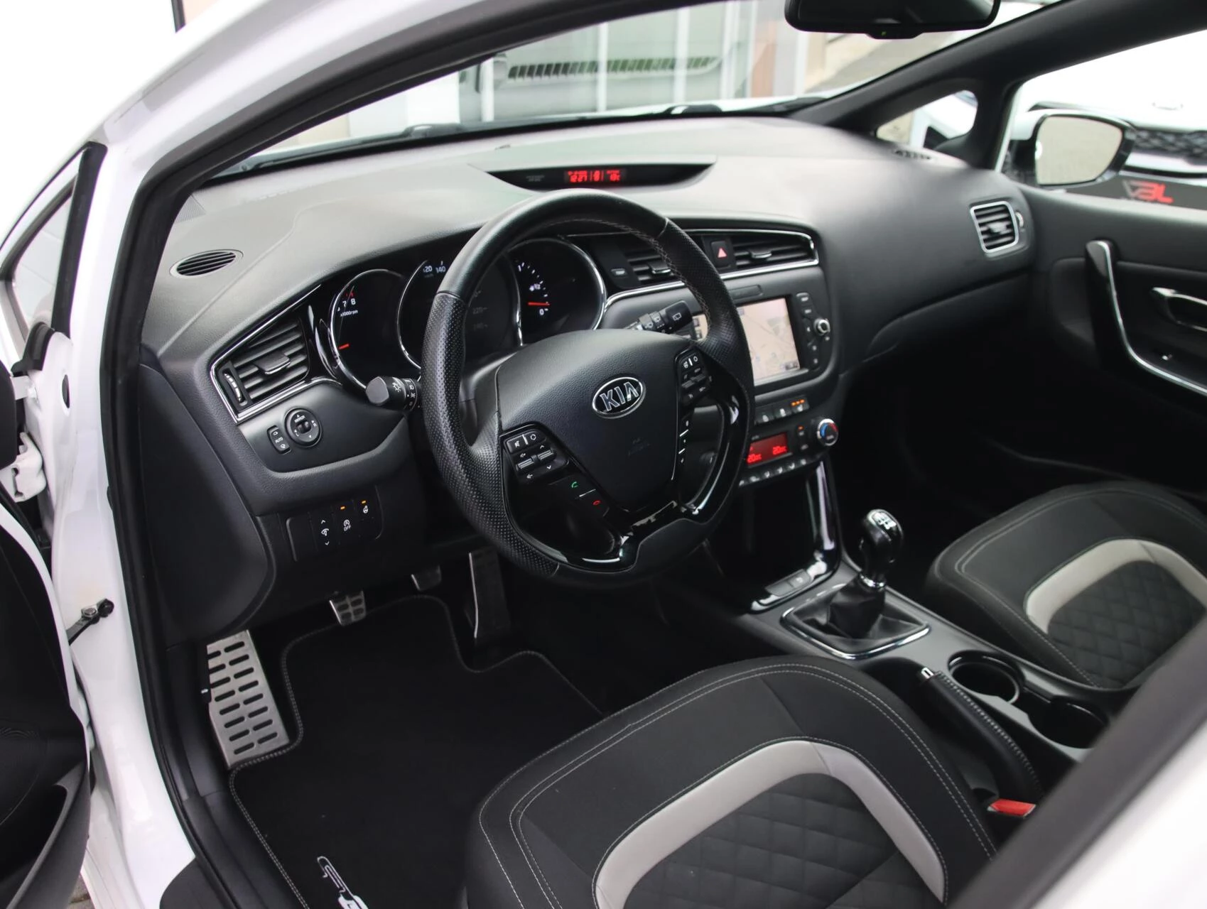 Hoofdafbeelding Kia cee'd