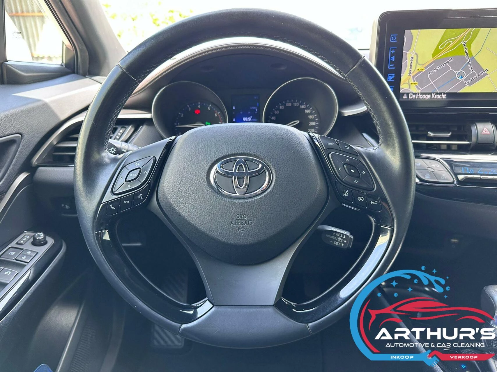 Hoofdafbeelding Toyota C-HR