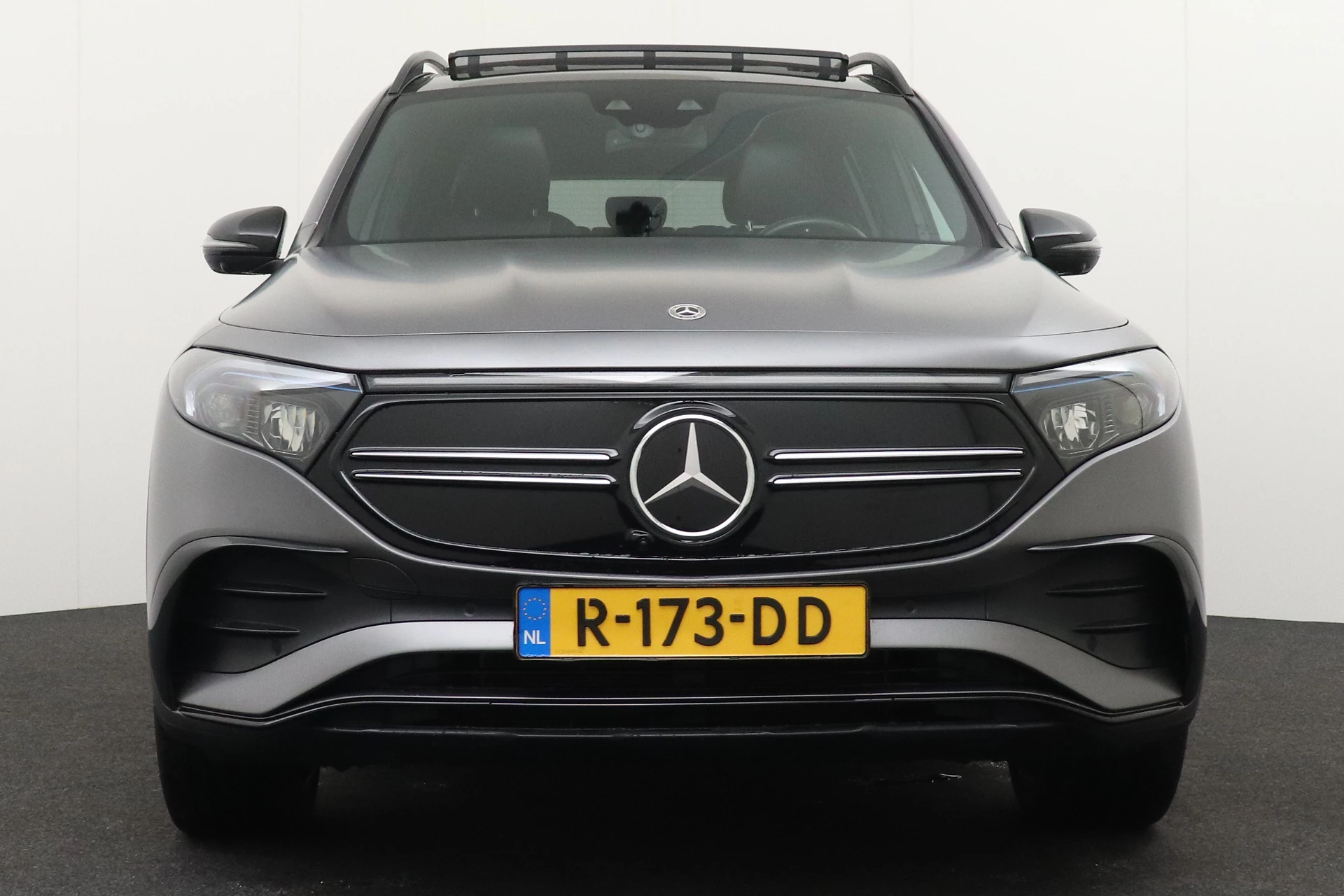 Hoofdafbeelding Mercedes-Benz EQB