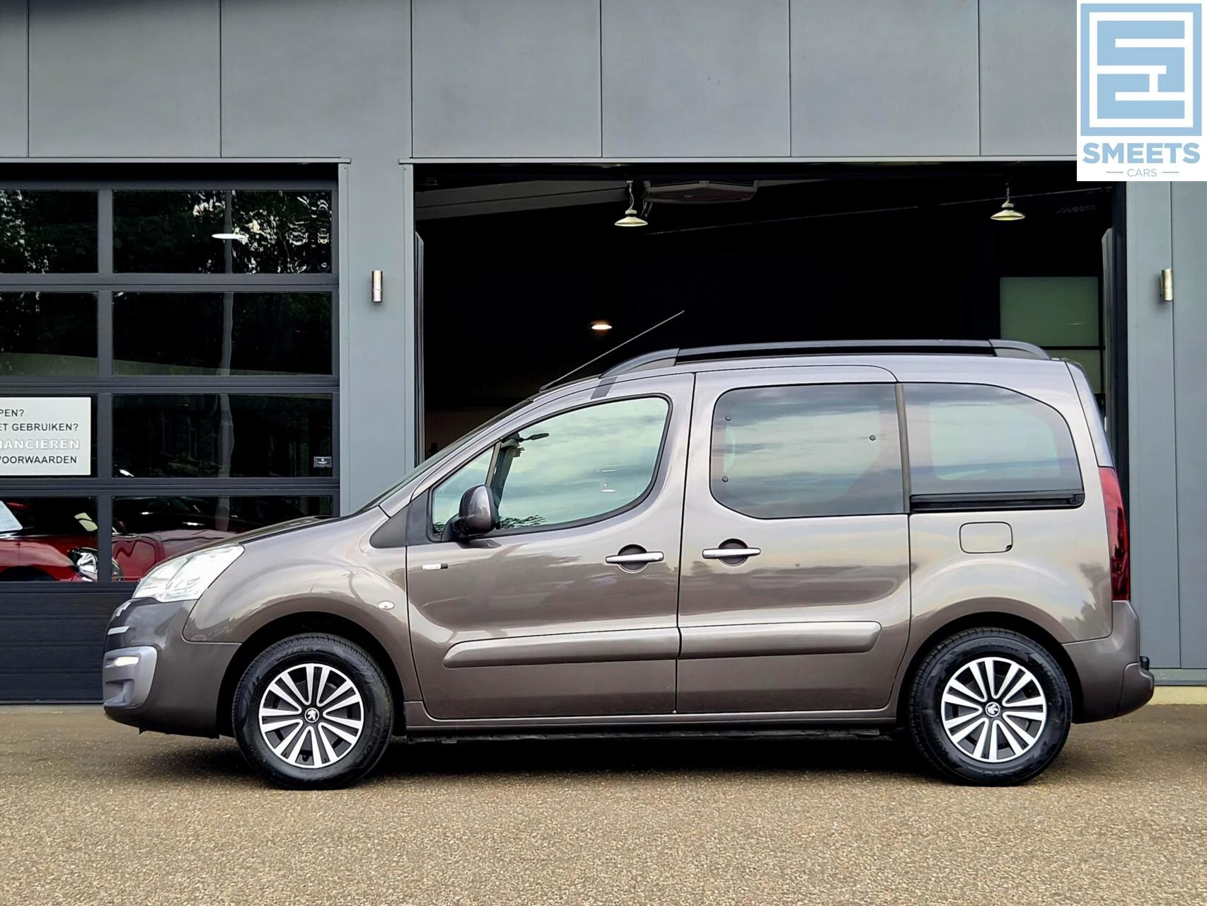Hoofdafbeelding Peugeot Partner