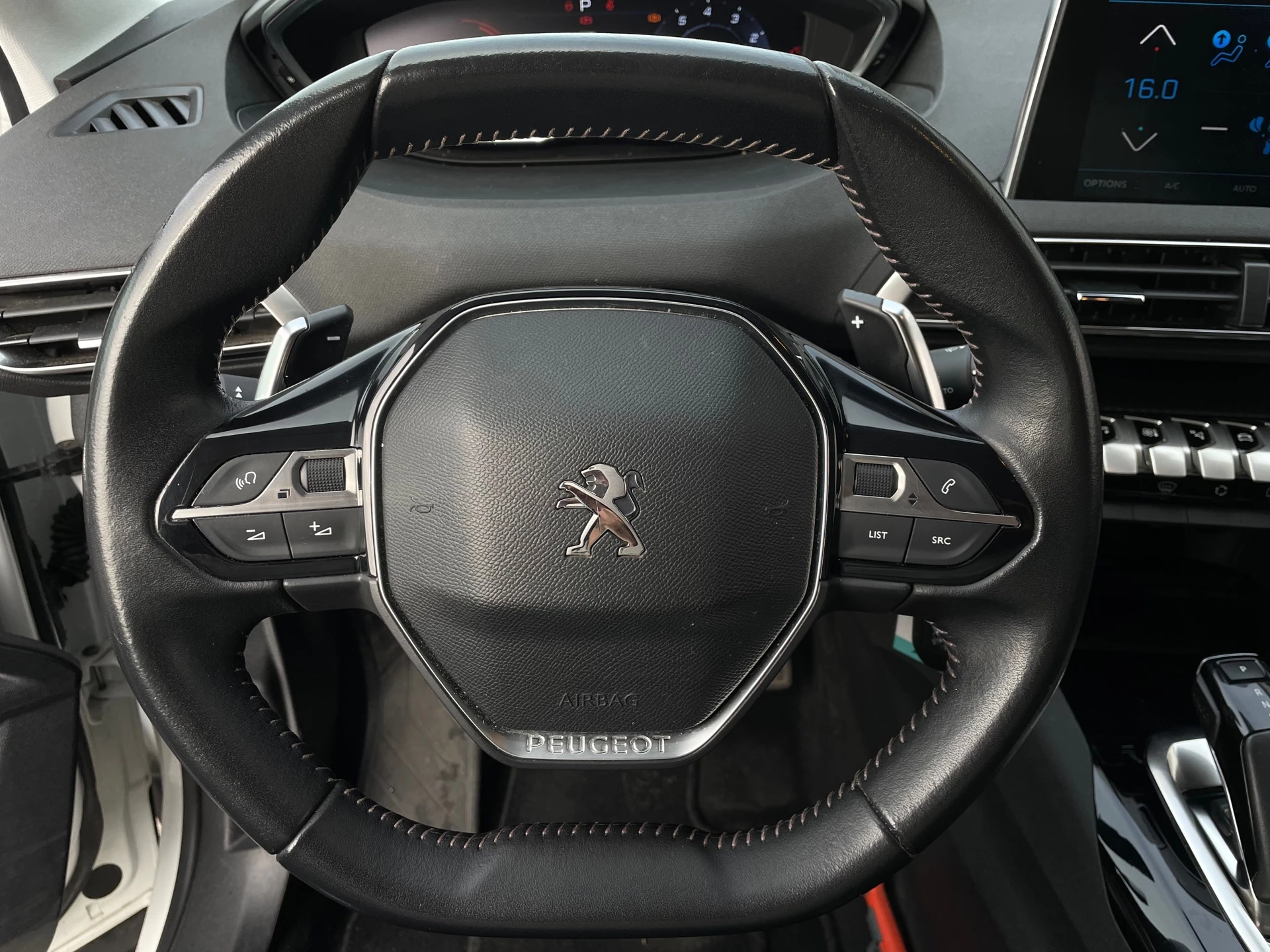 Hoofdafbeelding Peugeot 5008