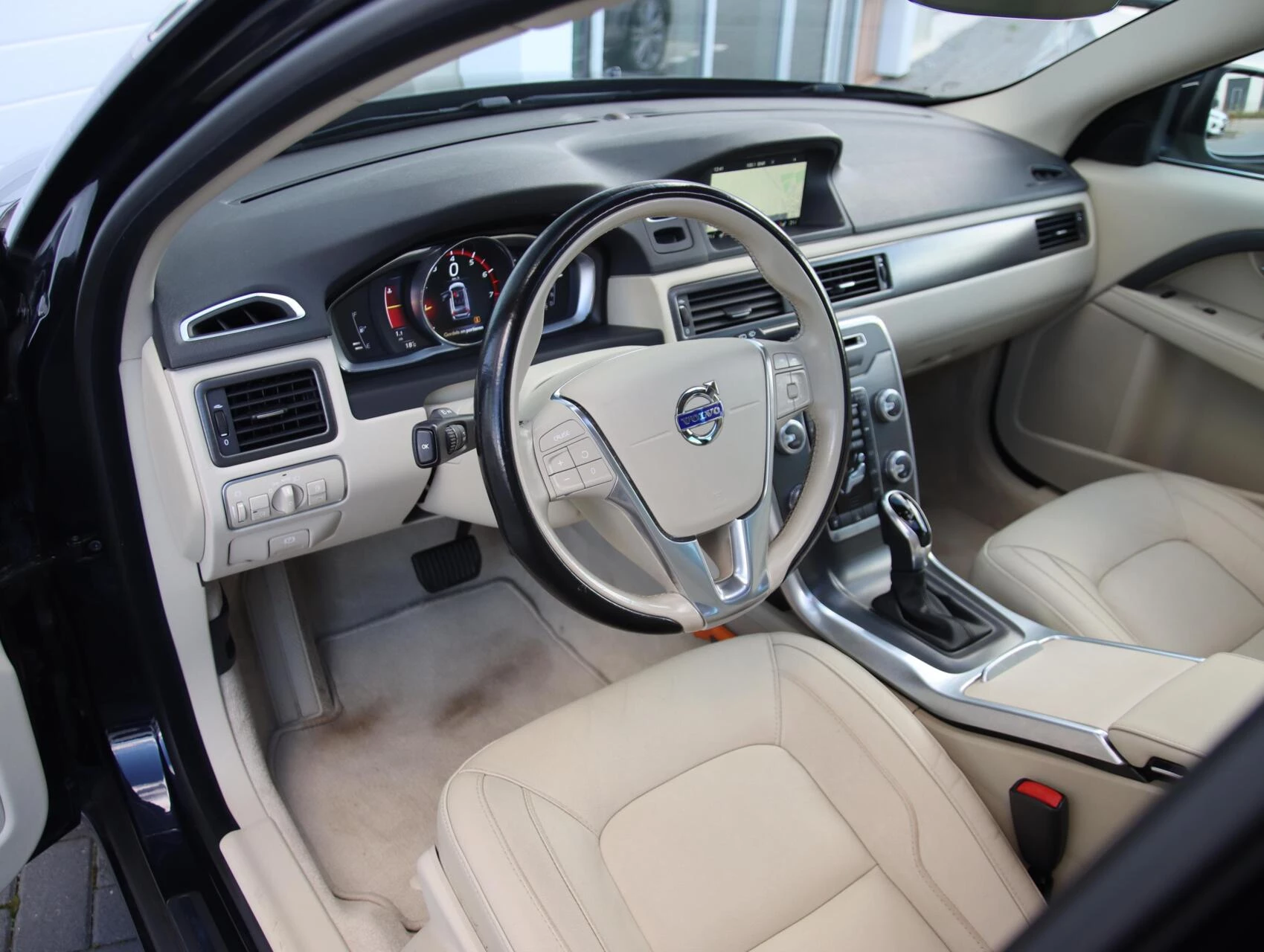 Hoofdafbeelding Volvo V70