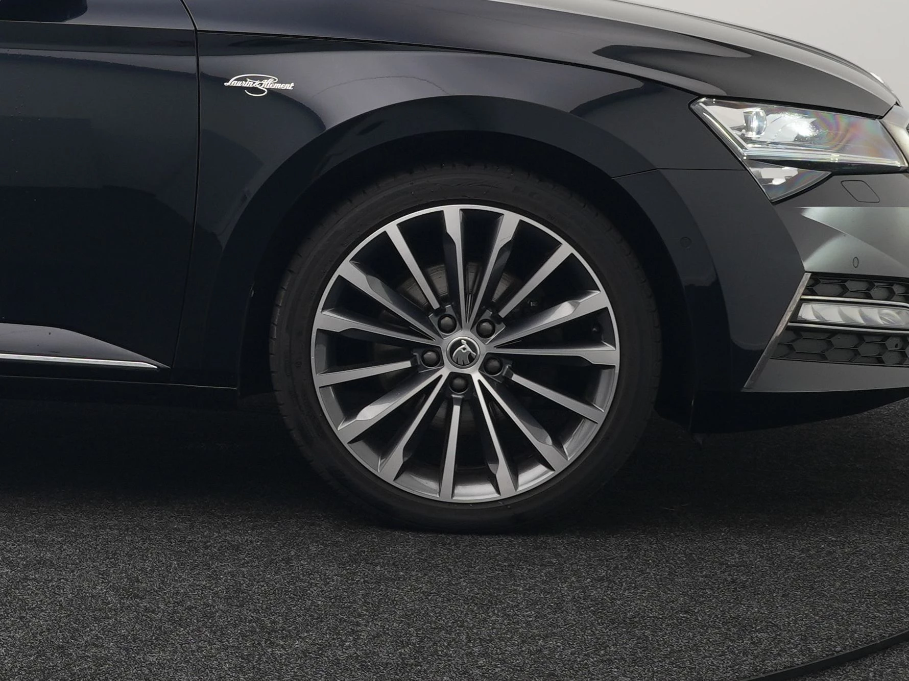 Hoofdafbeelding Škoda Superb