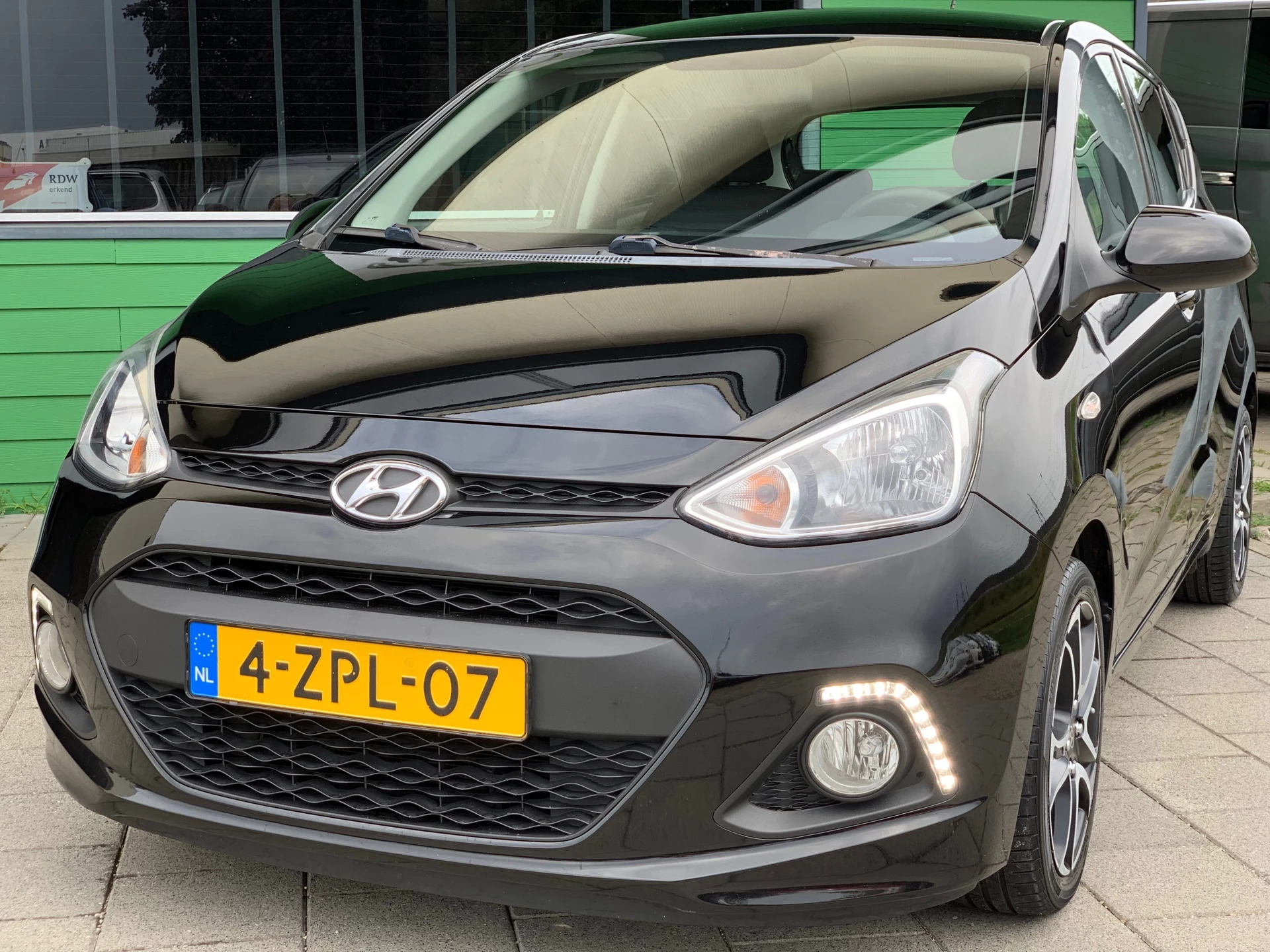 Hoofdafbeelding Hyundai i10