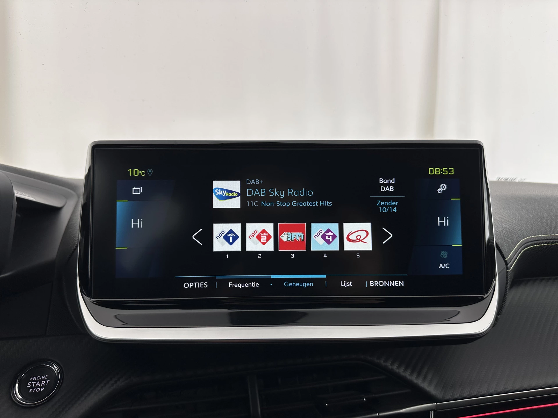 Hoofdafbeelding Peugeot e-208