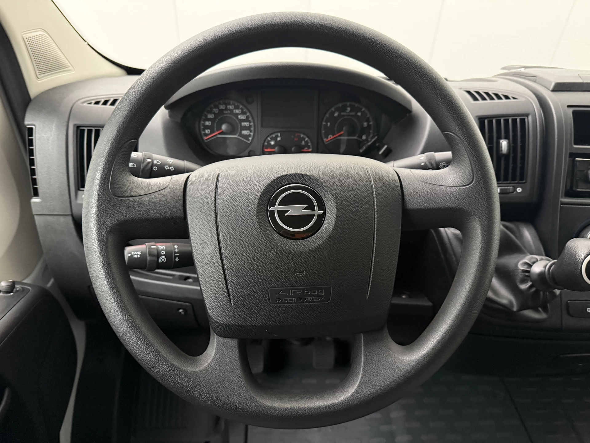 Hoofdafbeelding Opel Movano