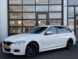 BMW 3-serie Touring 318i High Executive AUT / M-Sport / LED