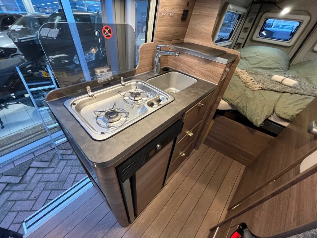 Hoofdafbeelding Knaus Boxlife 6 Meter Lengtebedden