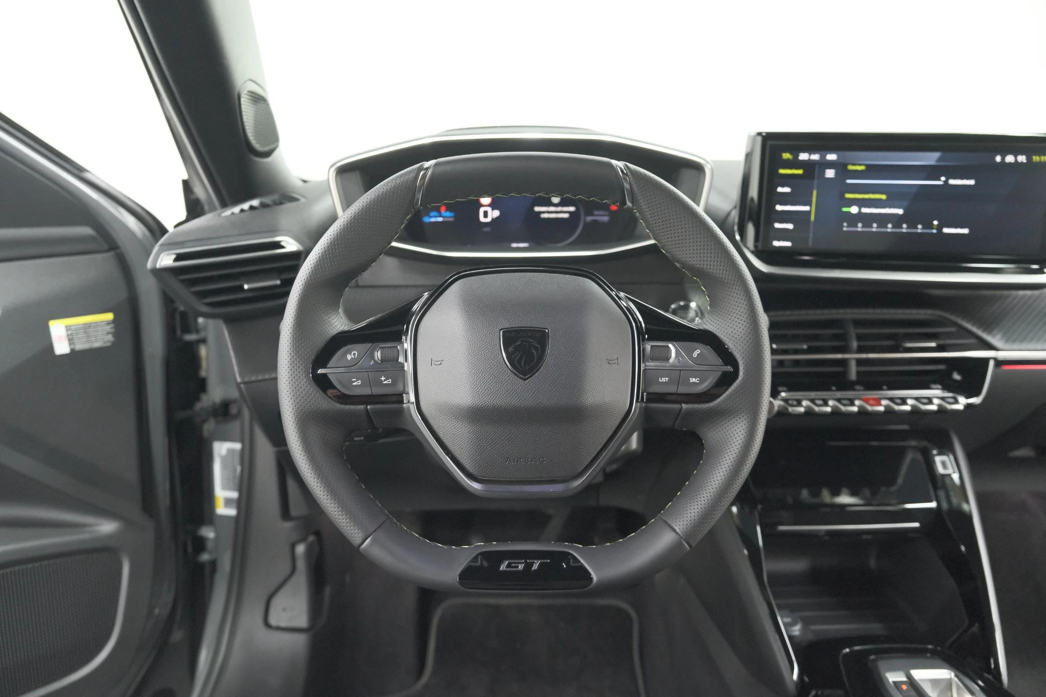 Hoofdafbeelding Peugeot e-2008