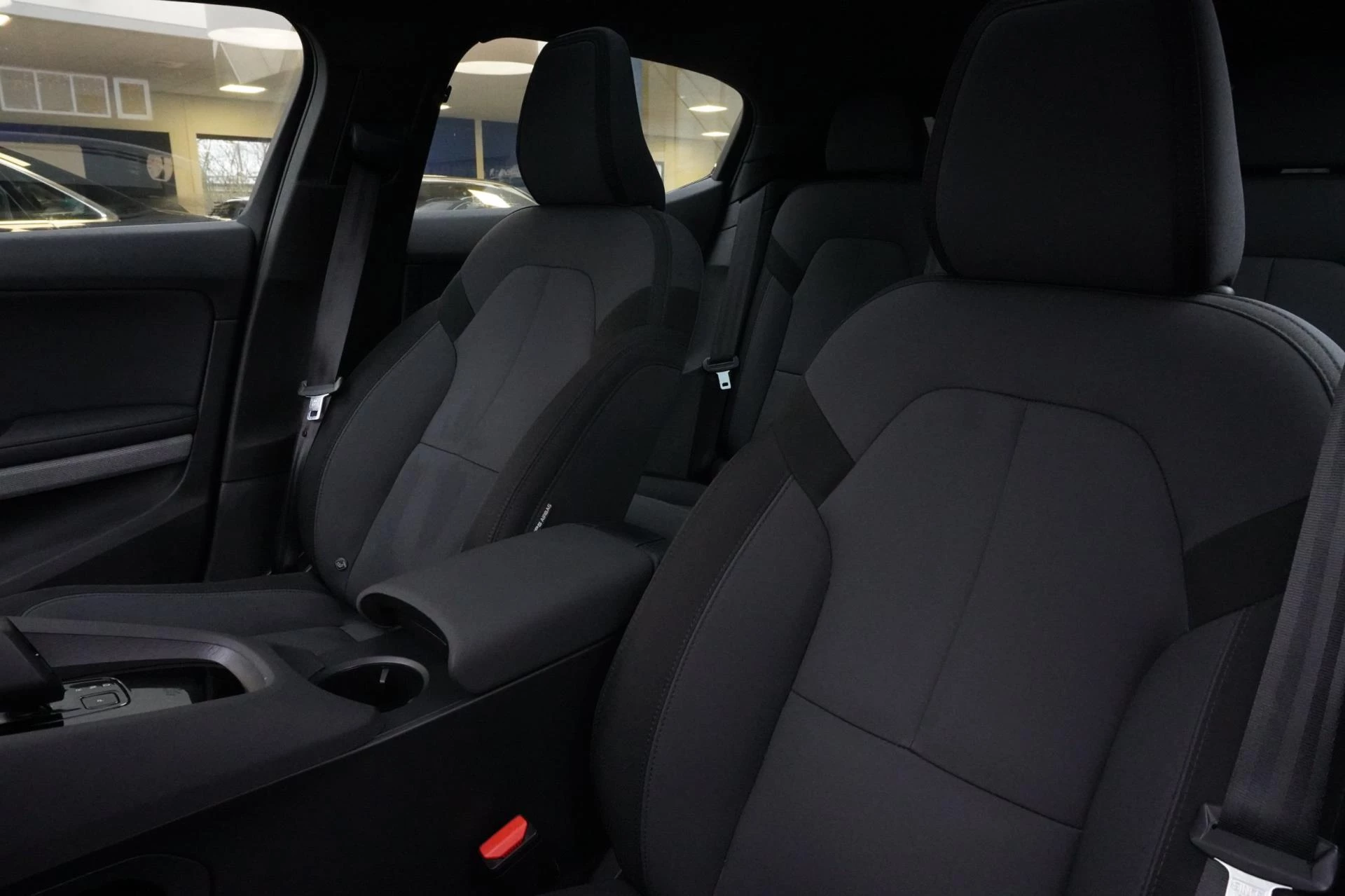 Hoofdafbeelding Polestar 2