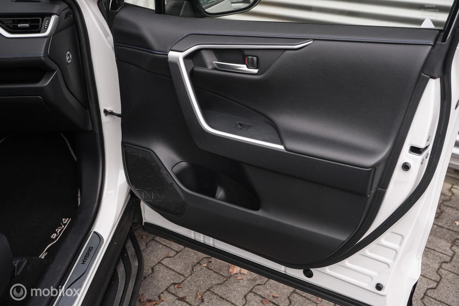 Hoofdafbeelding Toyota RAV4