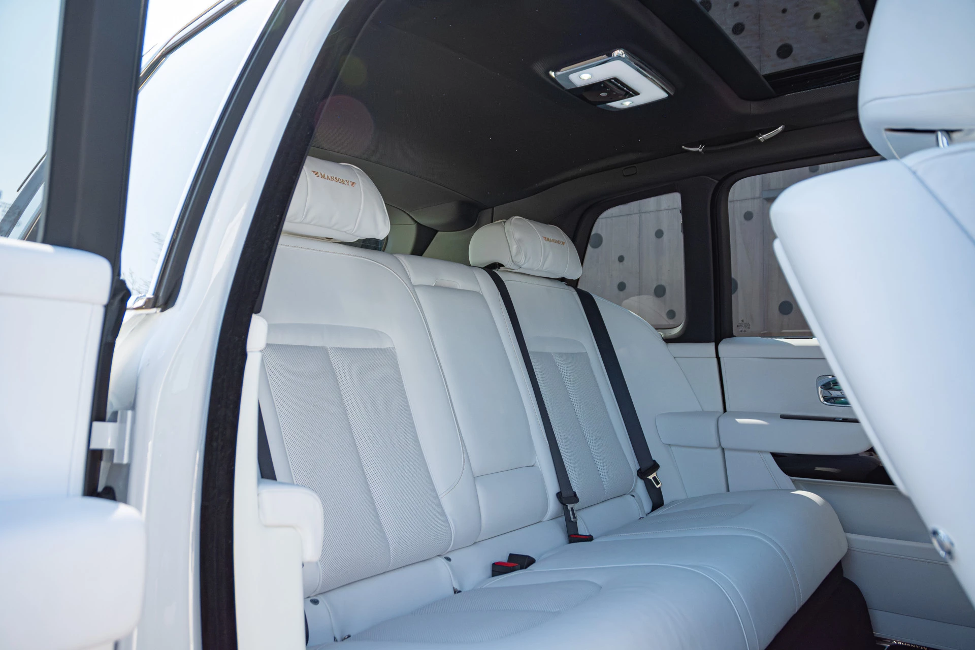 Hoofdafbeelding Rolls-Royce Cullinan