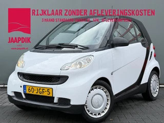 Hoofdafbeelding smart Fortwo smart Fortwo coupé BWJ 2009 1.0 mhd 71 PK Pure AUTOMAAT | PANODAK | LEDER | RADIO | BLUETOOTH |