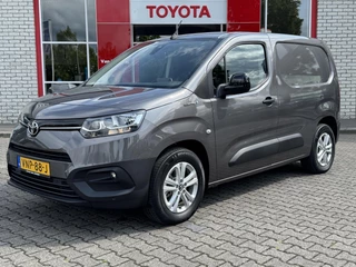 Toyota PROACE CITY FIRST EDITON 50KWH ELECTRIC NL-AUTO 1E-EIG APPLE/ANDROID LEDER CAMERA PARK-SENSOREN CRUISE 16'' LM-VELGEN TREKHAAK NAVI AIRCO
