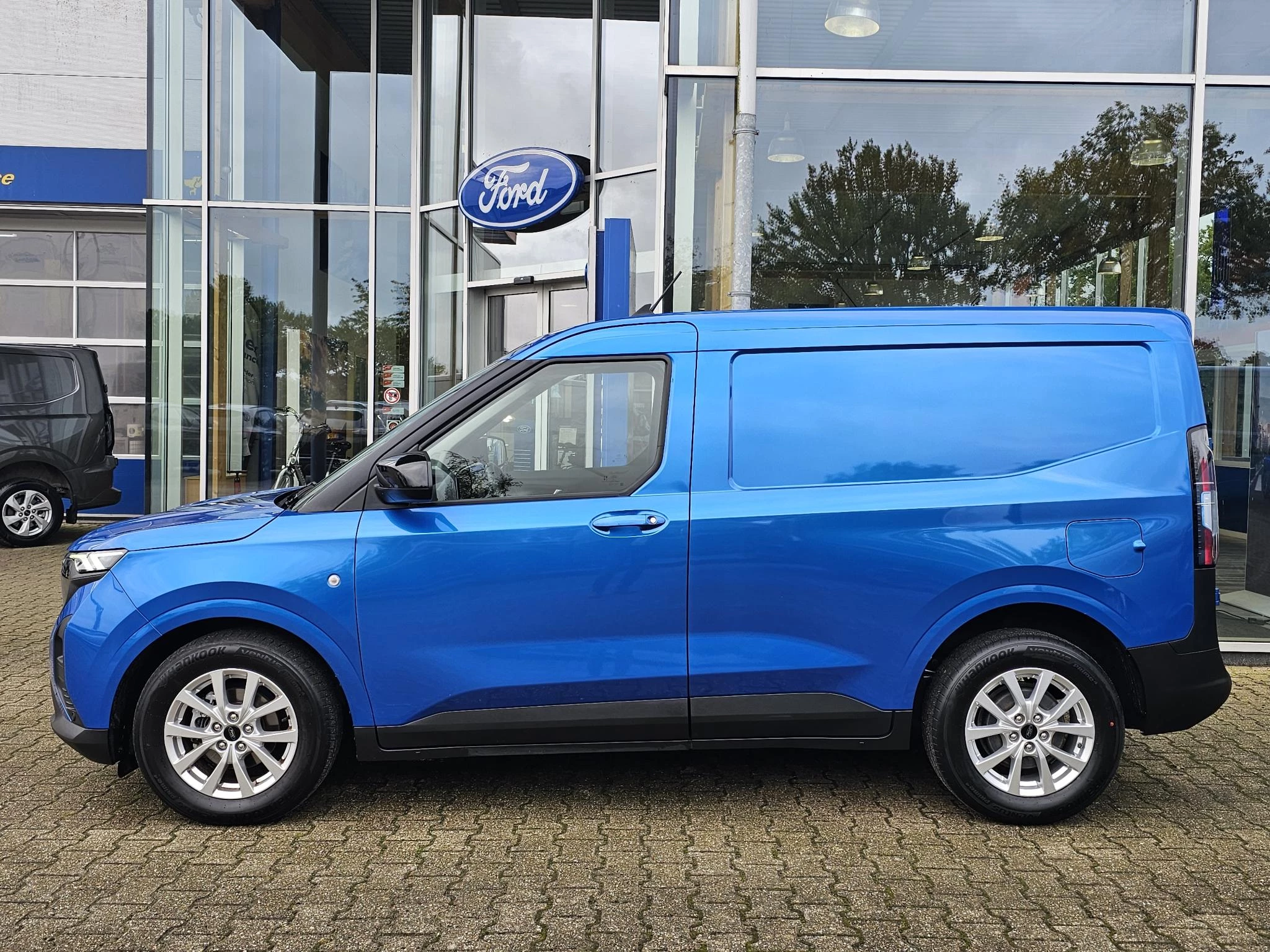 Hoofdafbeelding Ford Transit Courier