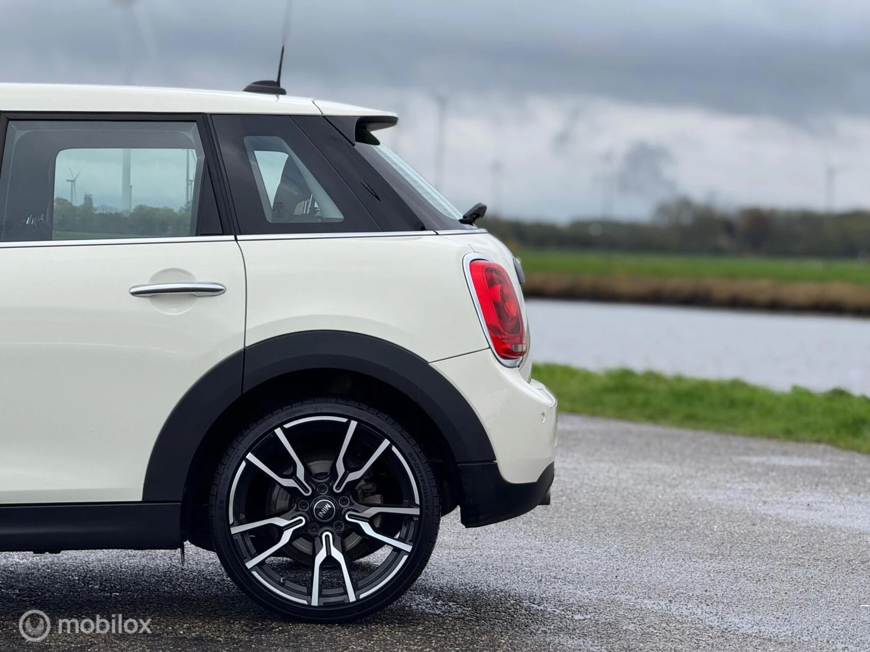 Hoofdafbeelding MINI One