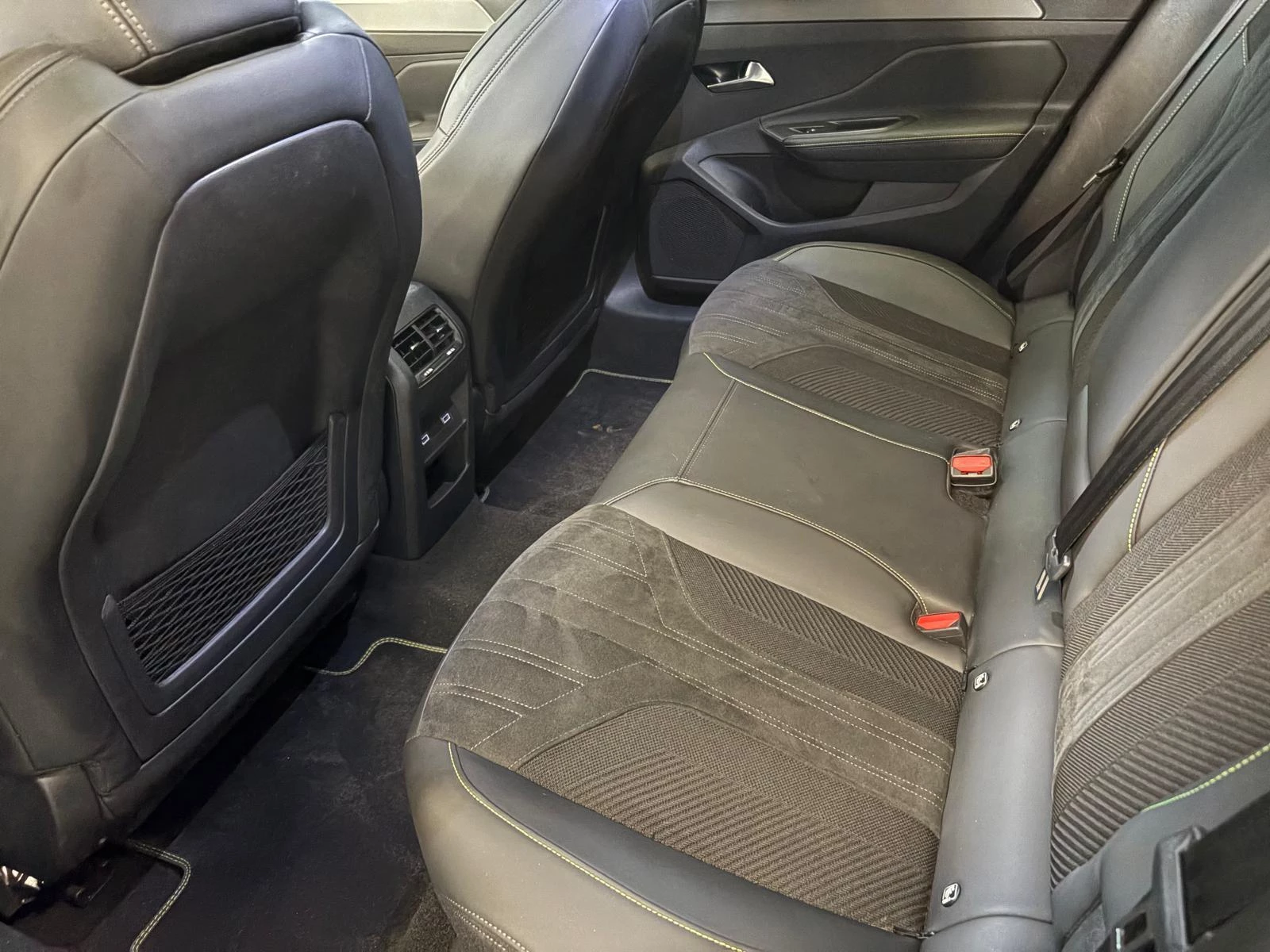 Hoofdafbeelding Peugeot 408