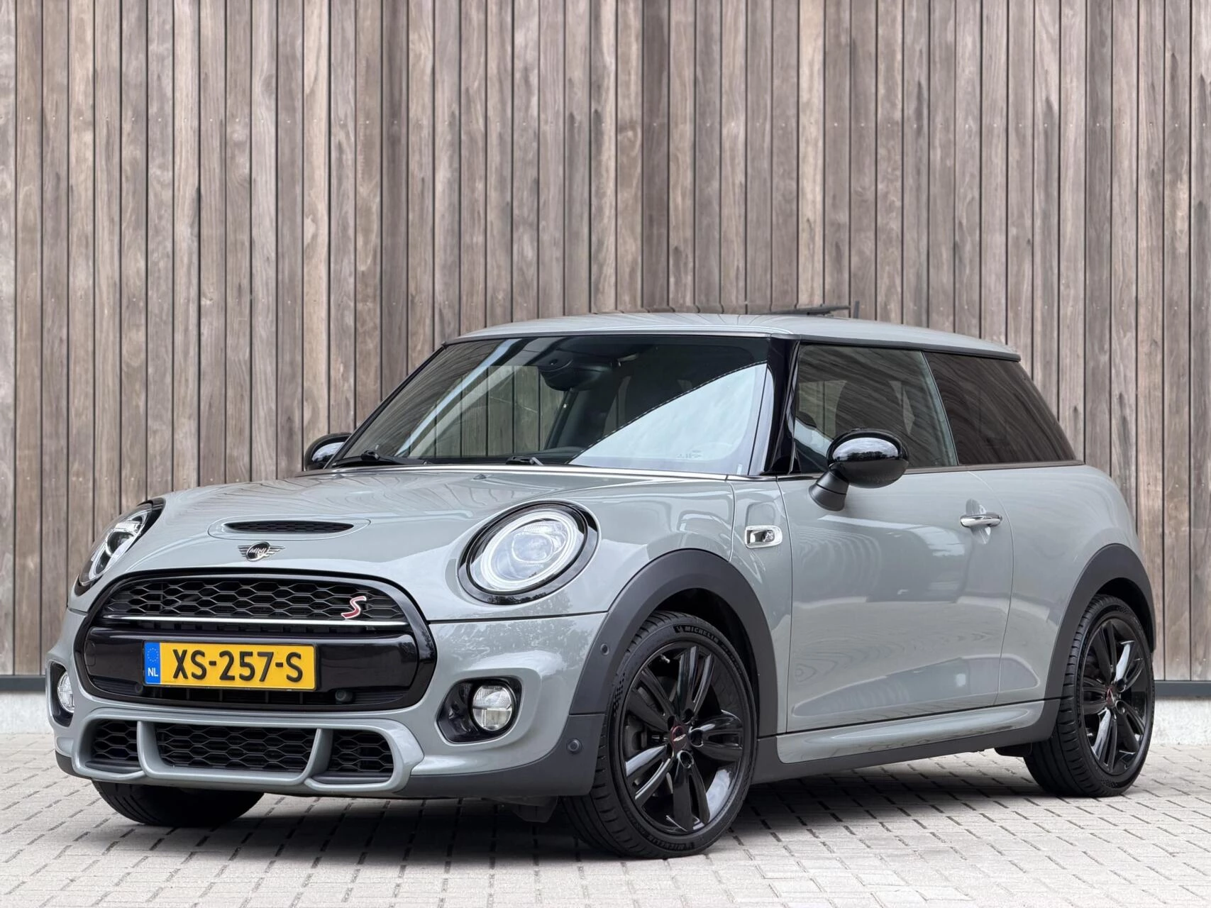 Hoofdafbeelding MINI 3-deurs