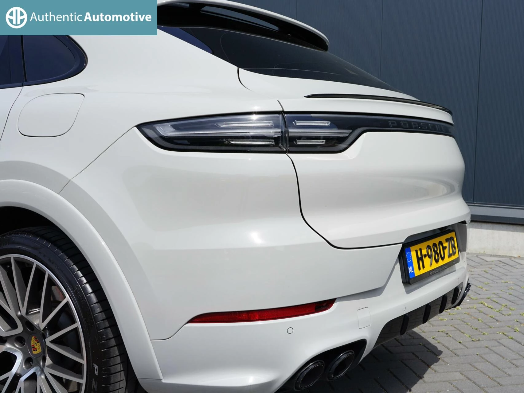 Hoofdafbeelding Porsche Cayenne