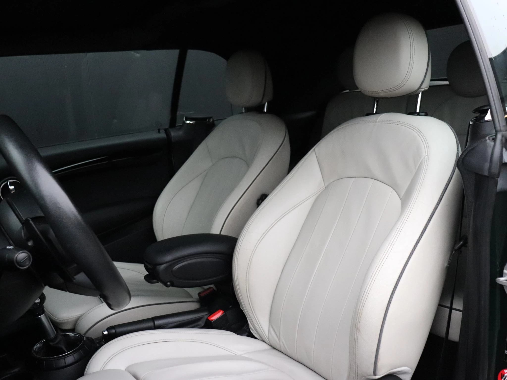 Hoofdafbeelding MINI Cooper Cabrio