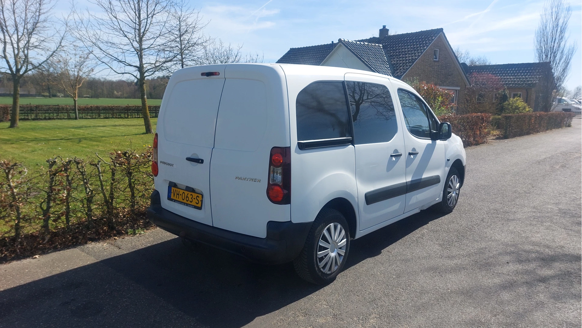 Hoofdafbeelding Peugeot Partner