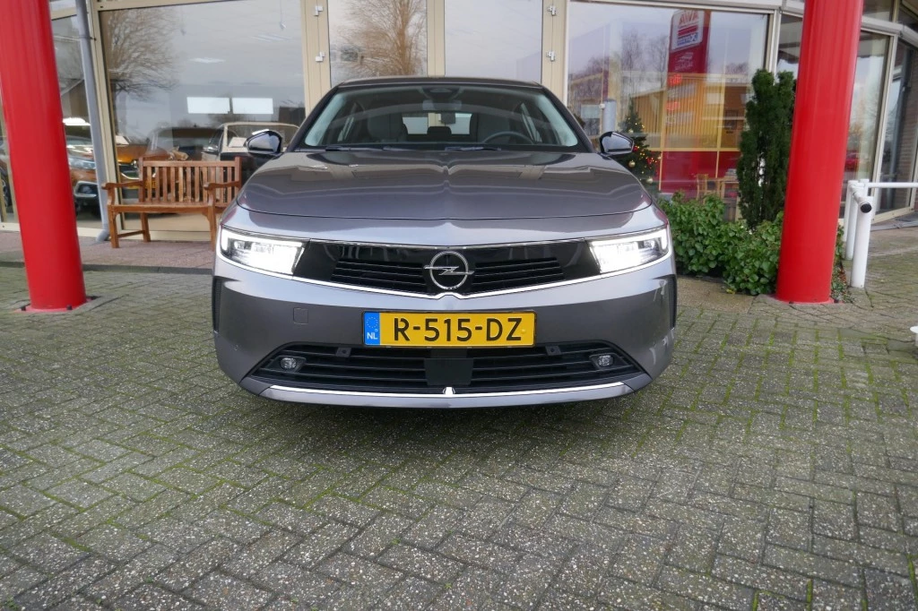 Hoofdafbeelding Opel Astra