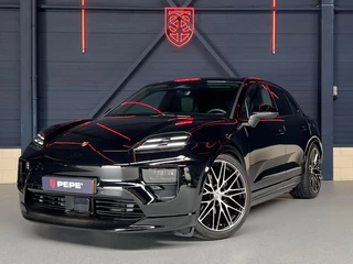 Hoofdafbeelding Porsche Macan Porsche Macan 100 kWh |PANO|TREK|BOSE|LED|ACC|22"|