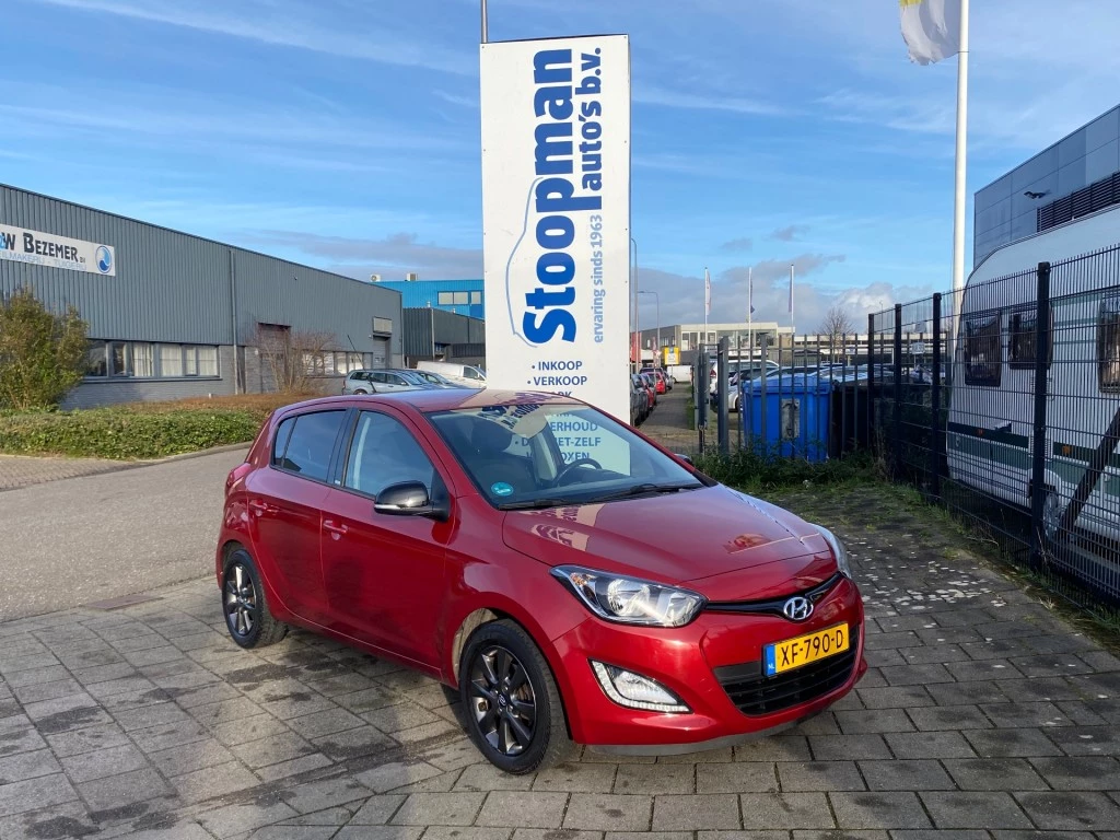 Hoofdafbeelding Hyundai i20