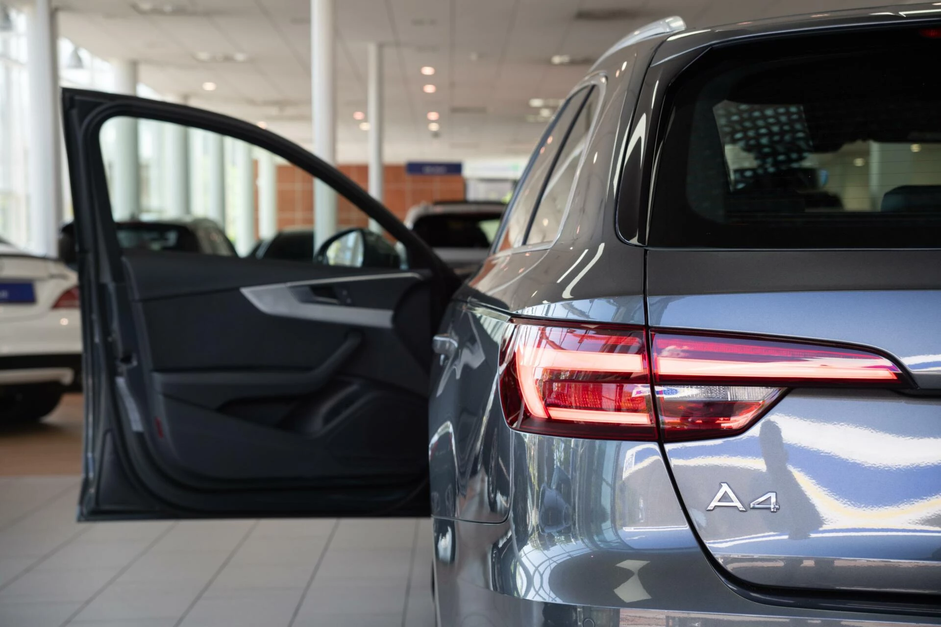 Hoofdafbeelding Audi A4