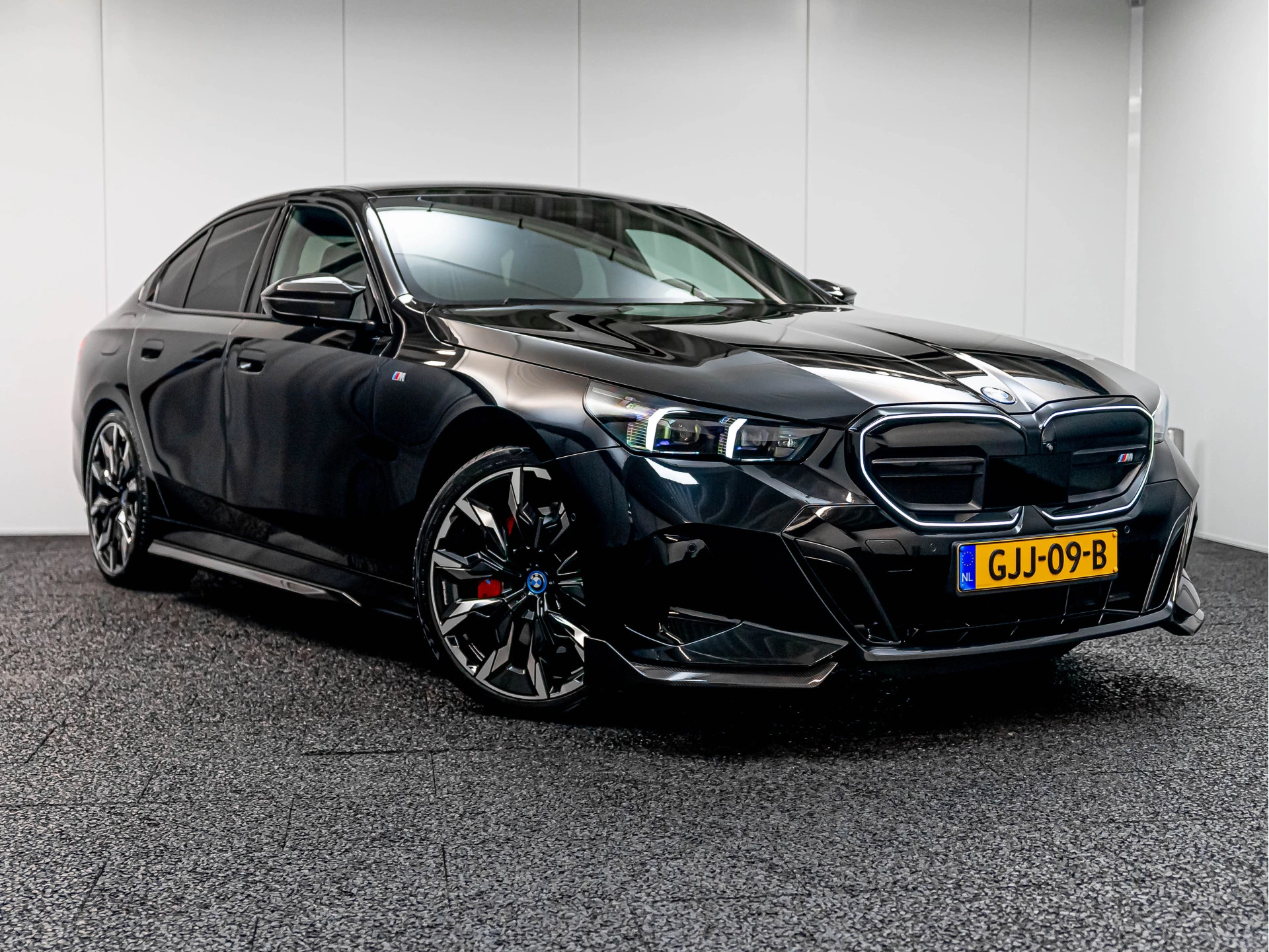 Hoofdafbeelding BMW i5