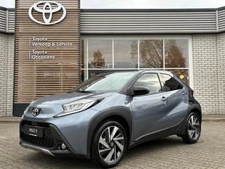 Hoofdafbeelding Toyota Aygo Toyota Aygo X ENVY NIEUW & DIRECT LEVERBAAR!!! APPLE/ANDROID PARK-SENSOREN CAMERA CLIMA AD-CRUISE 18" LM-VELGEN