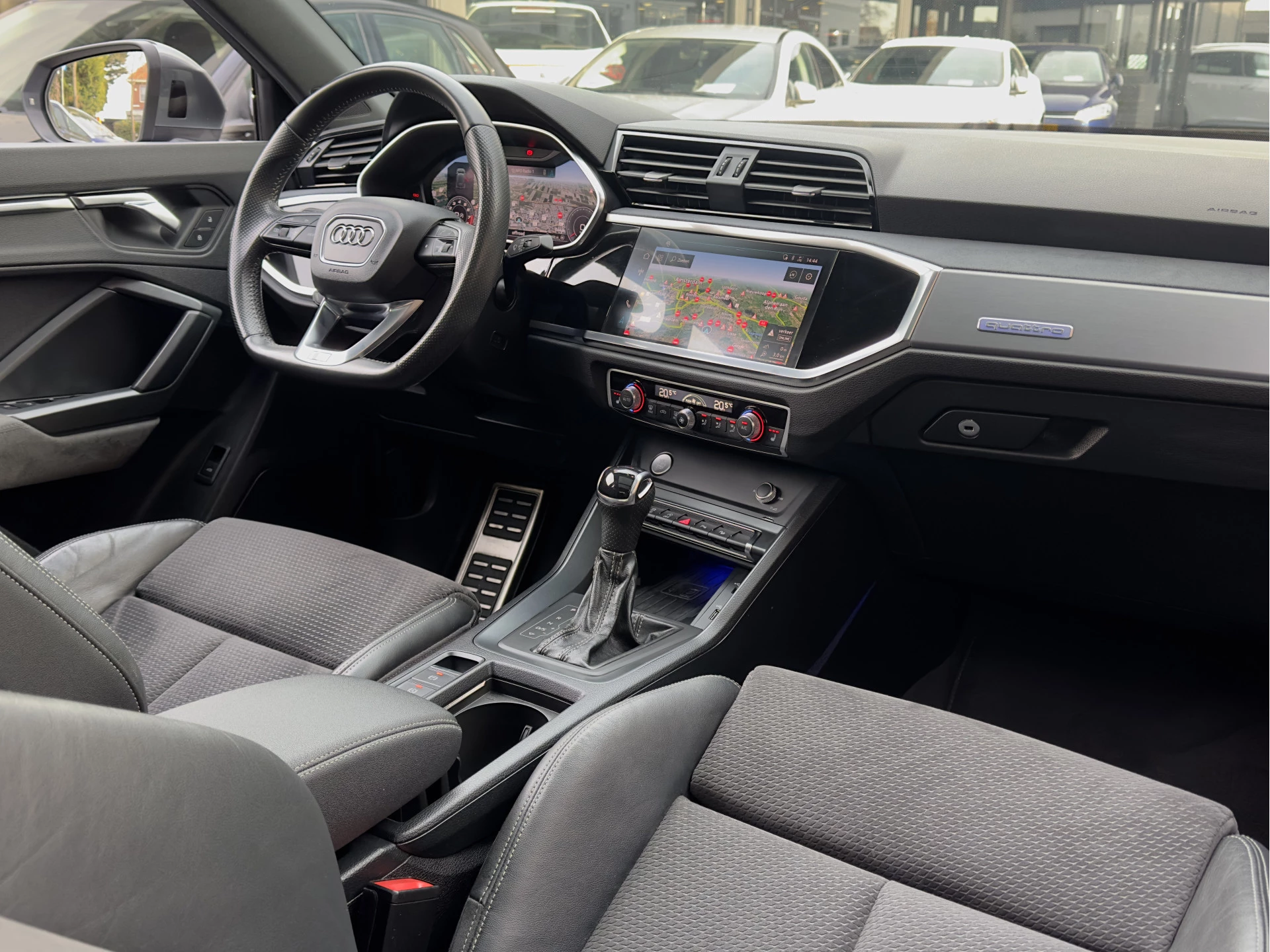 Hoofdafbeelding Audi Q3