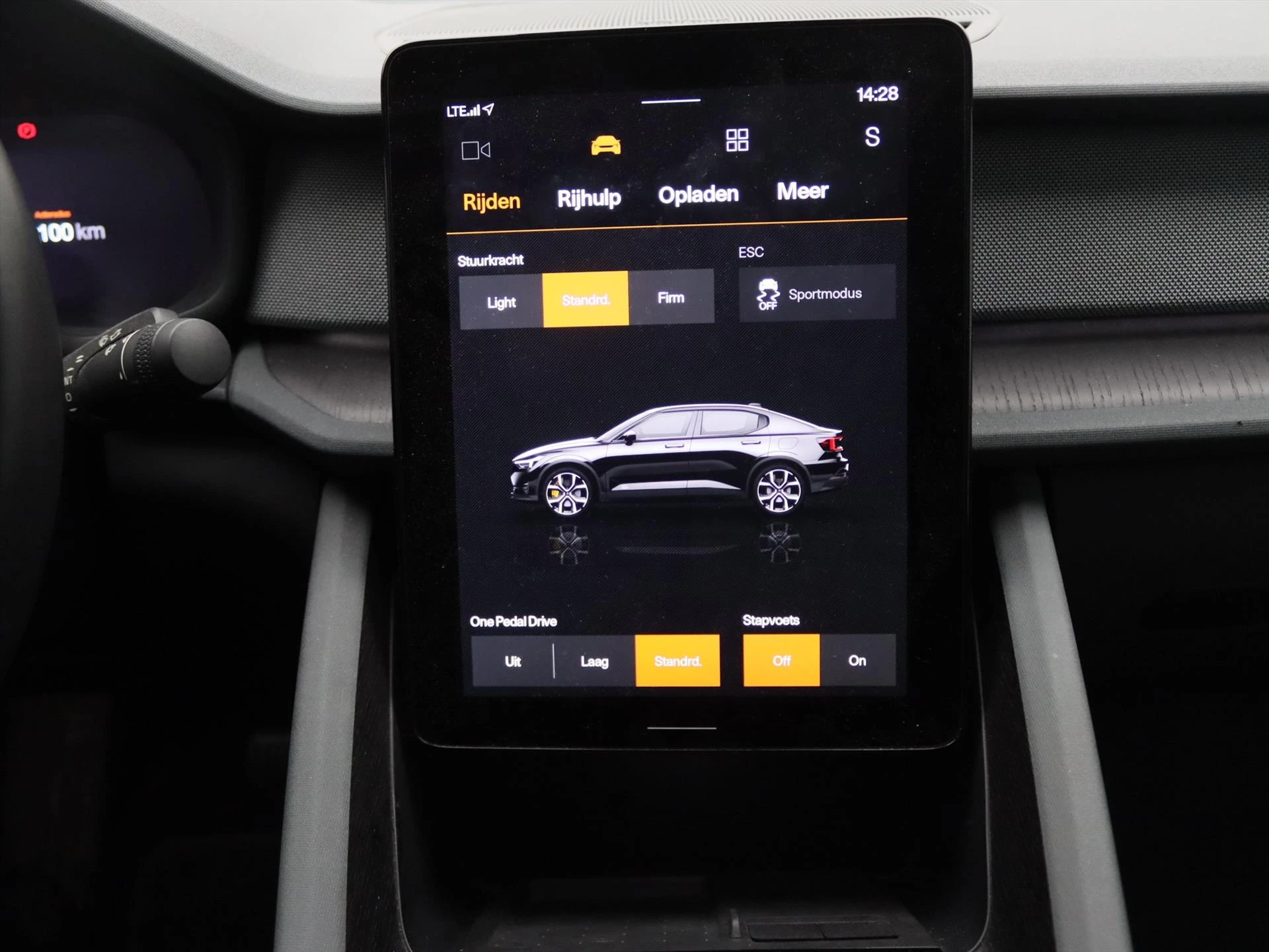 Hoofdafbeelding Polestar 2