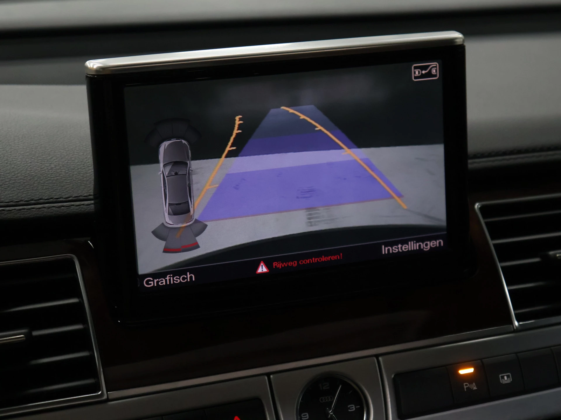 Hoofdafbeelding Audi A8