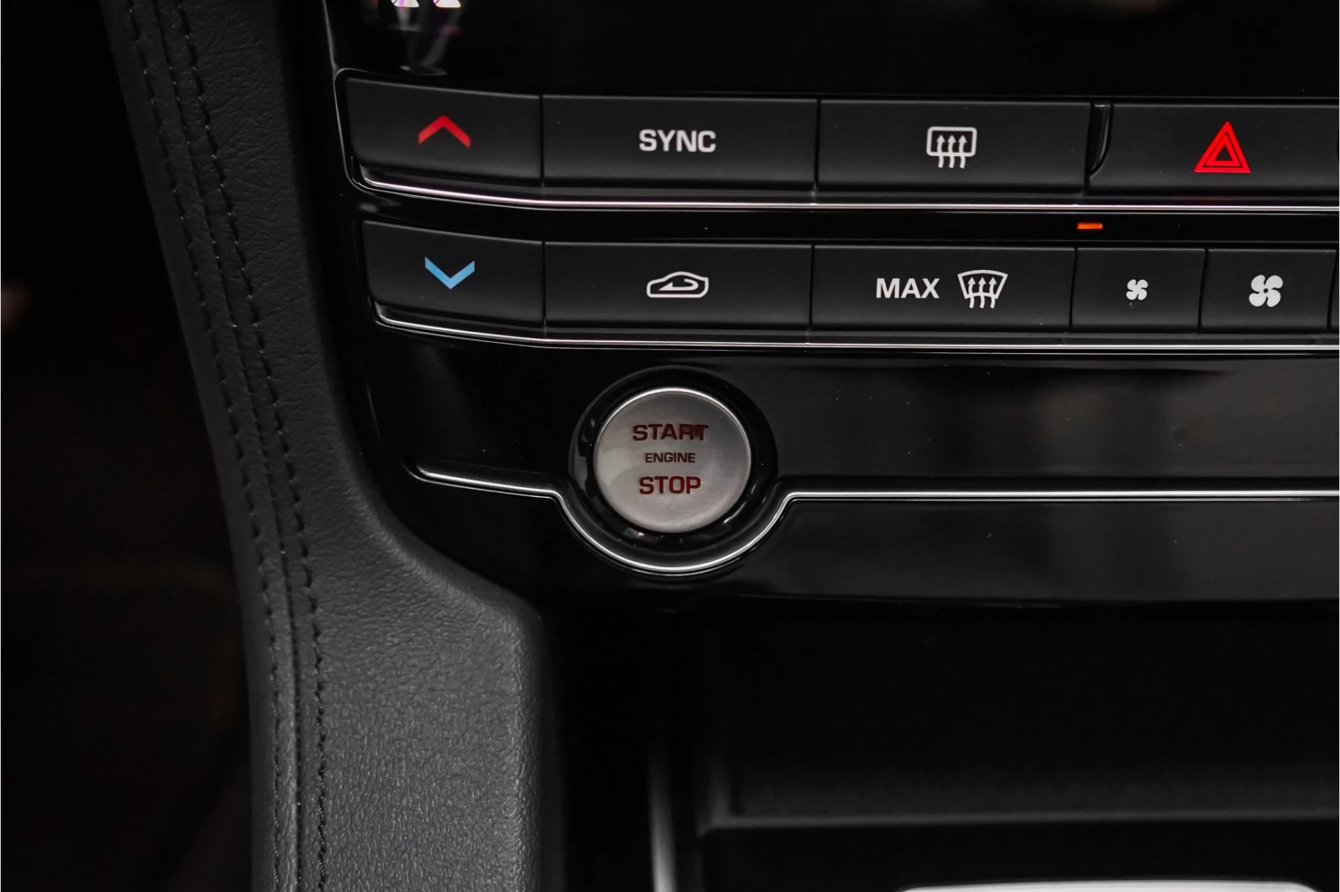 Hoofdafbeelding Jaguar F-PACE