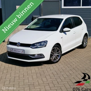 Volkswagen Polo 1.0 Lounge / XENON/NAVI/R-LINE 17''/CARPLAY/ZEER NETTE AUTO/