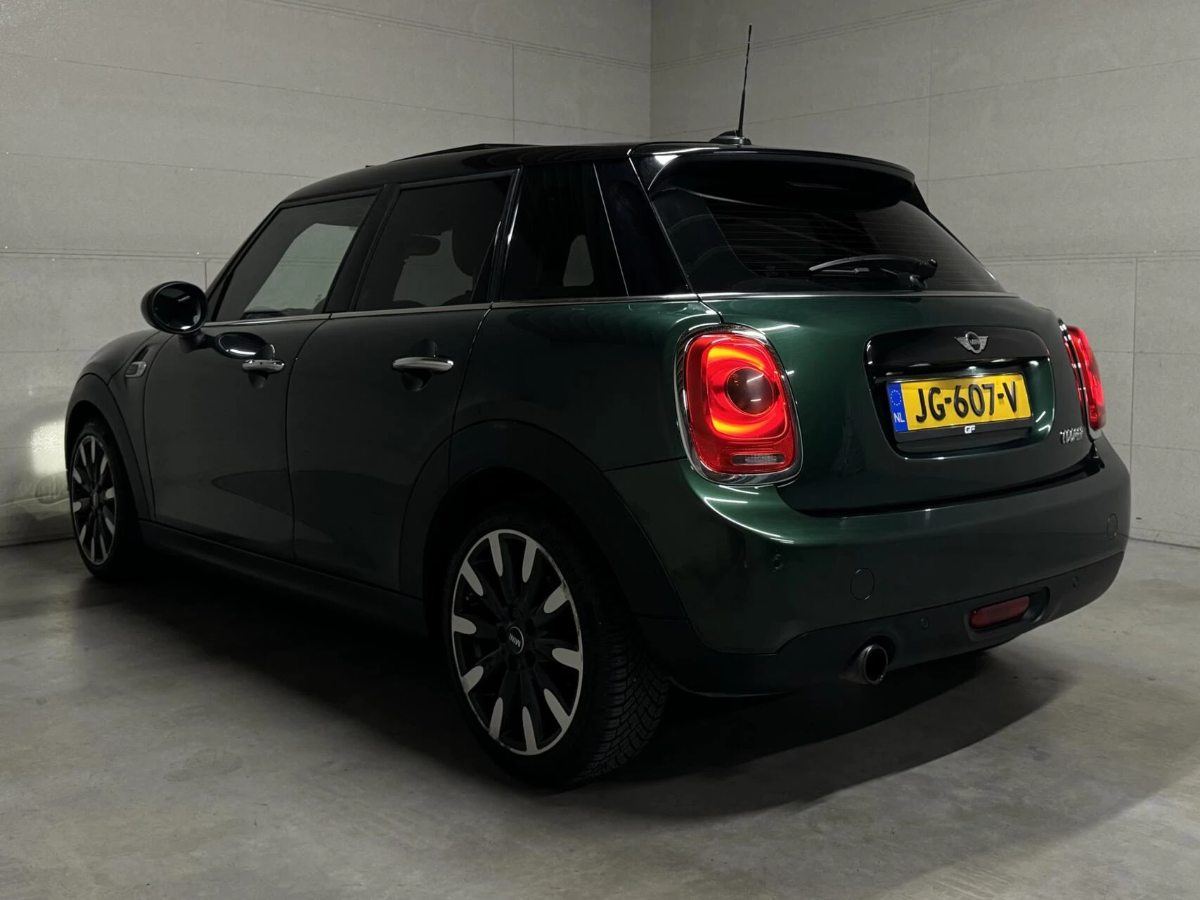 Hoofdafbeelding MINI Cooper