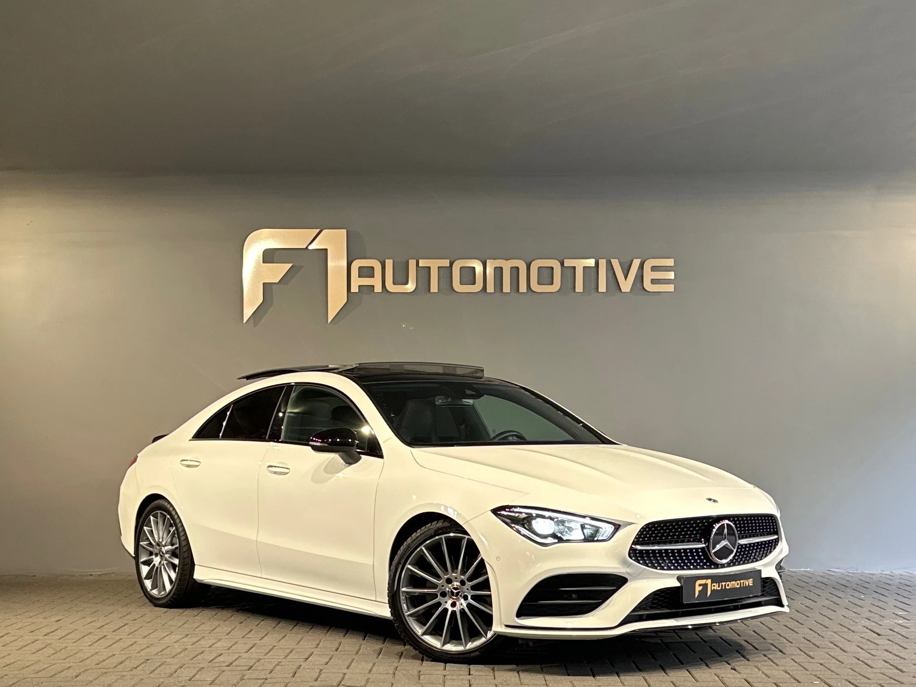 Hoofdafbeelding Mercedes-Benz CLA