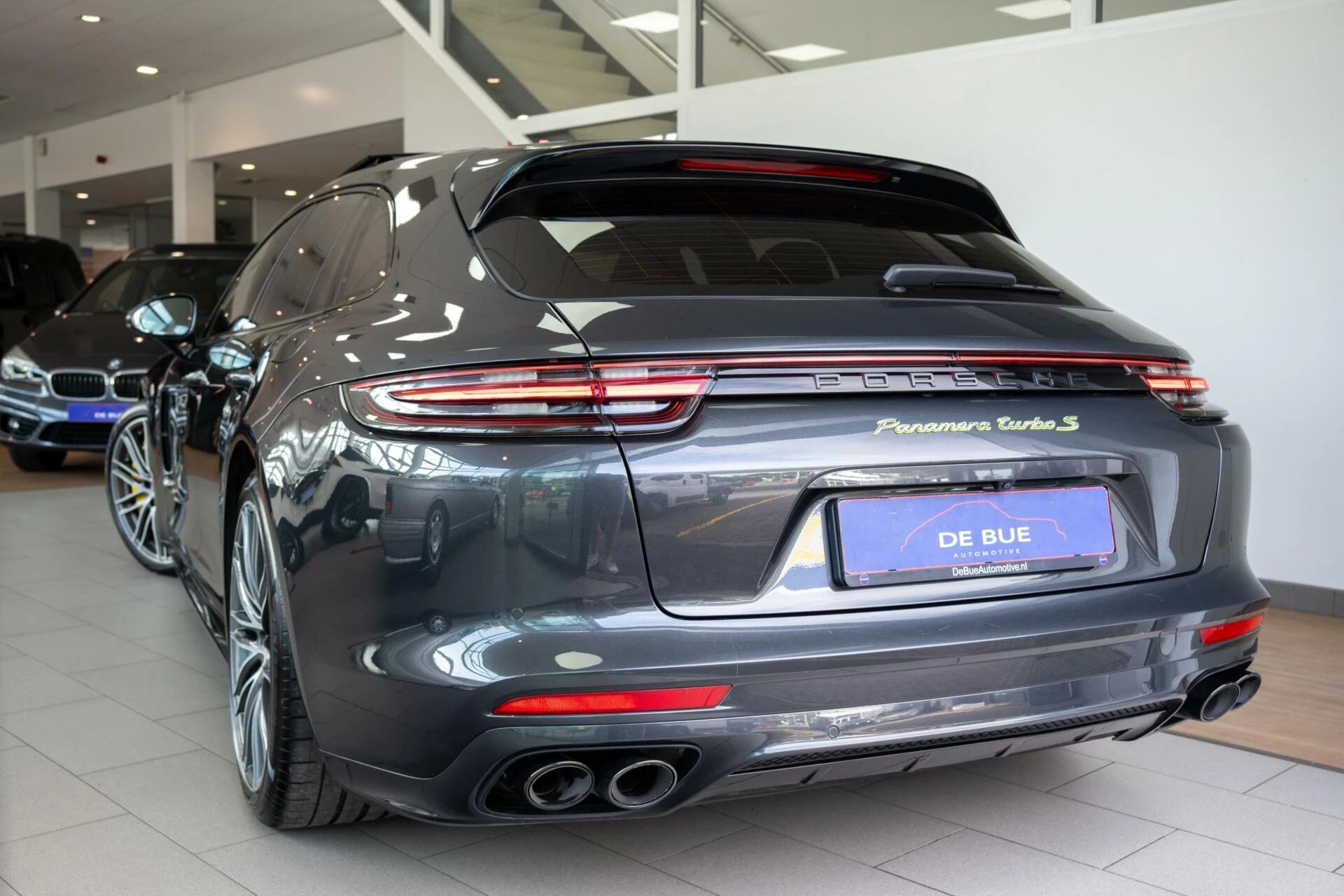 Hoofdafbeelding Porsche Panamera