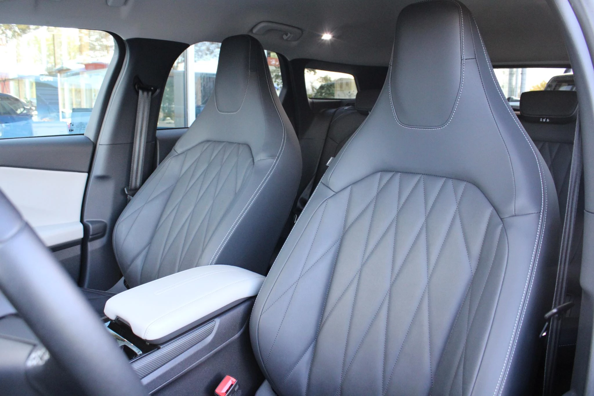 Hoofdafbeelding Ford Explorer