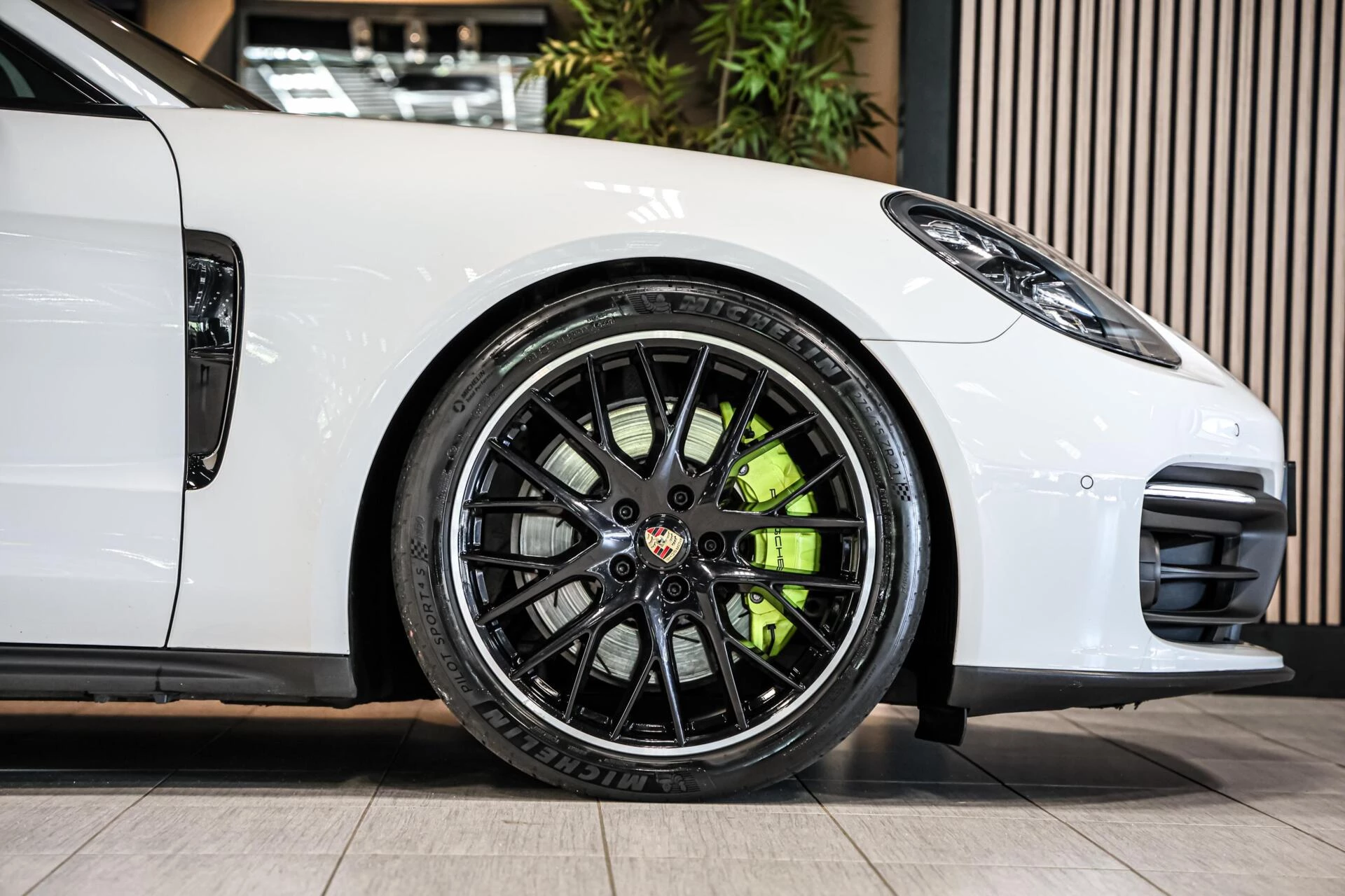 Hoofdafbeelding Porsche Panamera