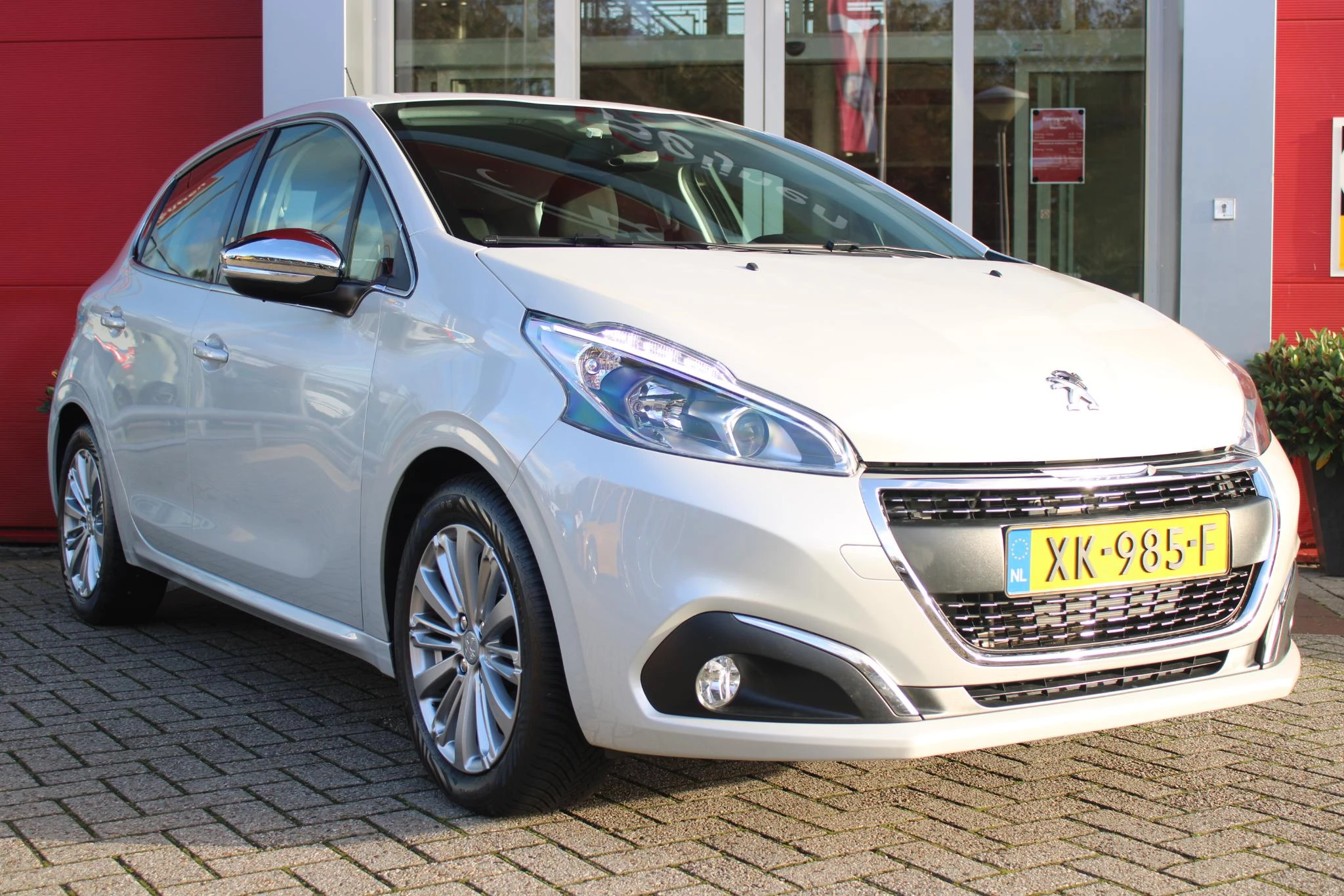 Hoofdafbeelding Peugeot 208