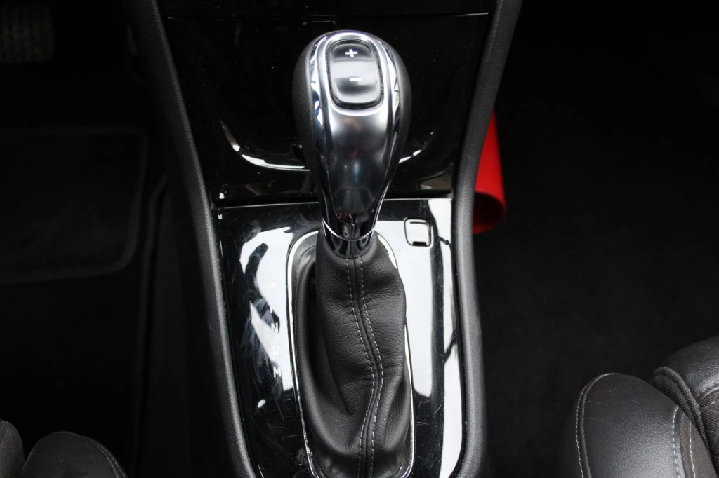 Hoofdafbeelding Opel Mokka X